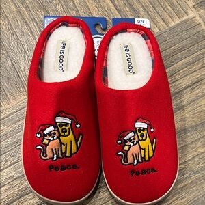 NWT Life Is Good Red Holiday Slippers